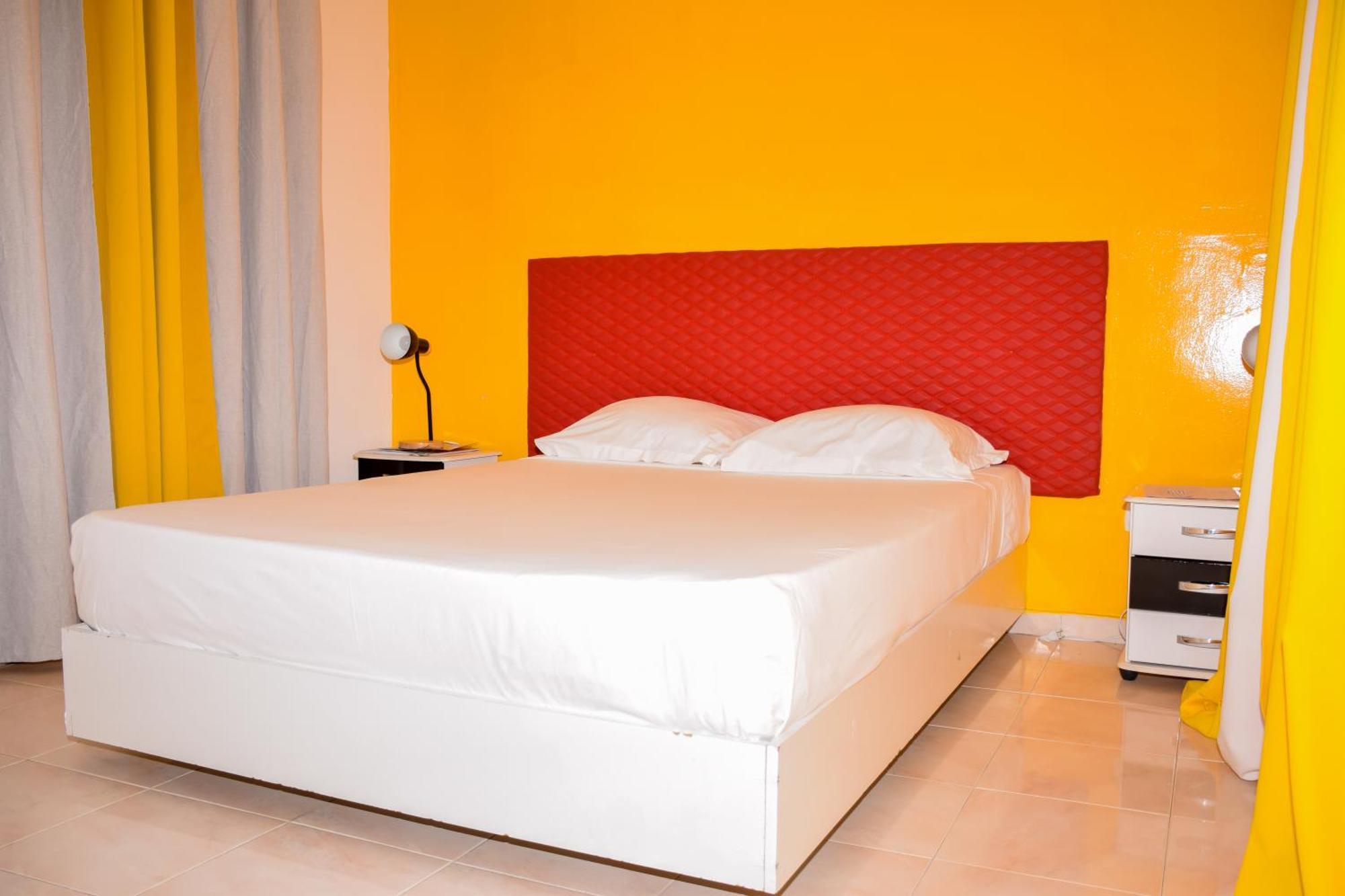 Boutique Hotel Principal ,Tarrafal Тарафал Екстериор снимка